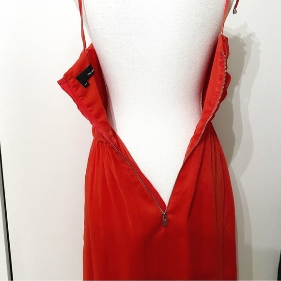 The KOOPLES CARDINAL RED SPAGHETTI STRAPS PLEATED FLOWY MINI CHIFFON DRESS - XS - Picture 6 of 10